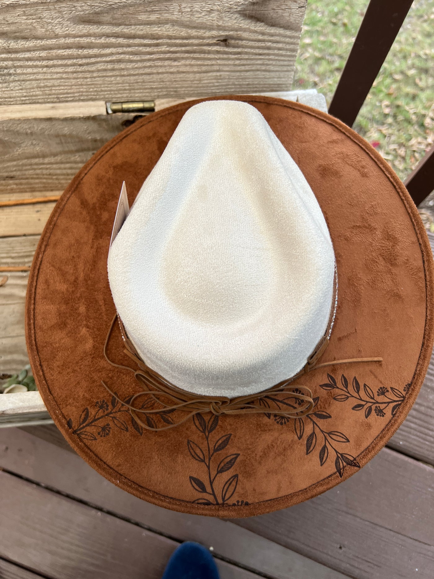 Two Tone Wildflower Rancher Hat