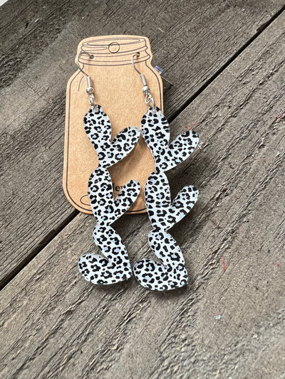 Snow leopard Acrylic Stacked Heart Cutout Earrings