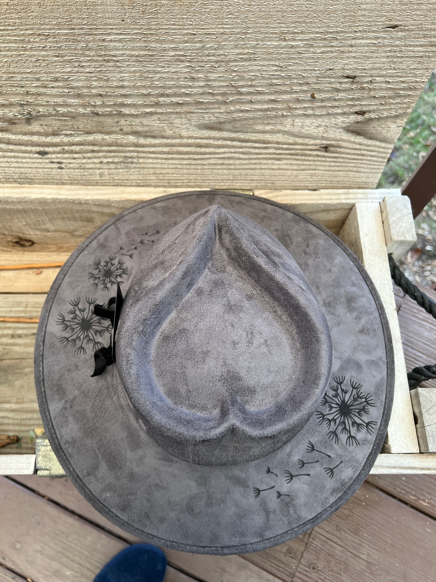 Grey Dandelion Heart Crown Hat