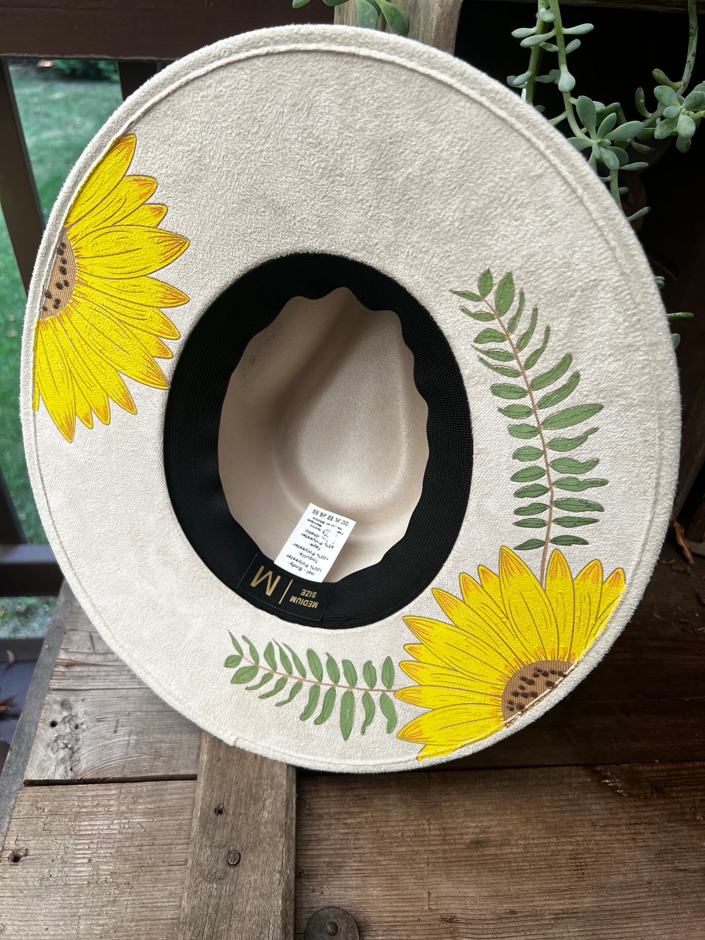 Ivory Painted Sunflower Hat