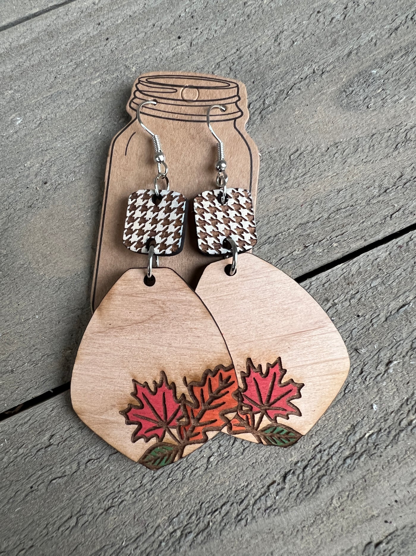 Plaid Fall Leaves Engraved Wooden Earrings