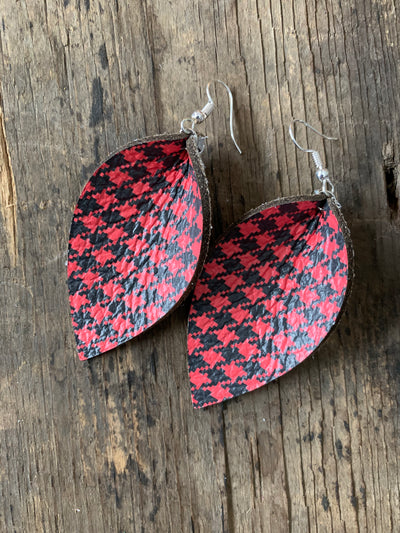 Black and Red Houndsthooth Earrings - Jill's Jewels | Unique, Handcrafted, Trendy, And Fun Jewelry