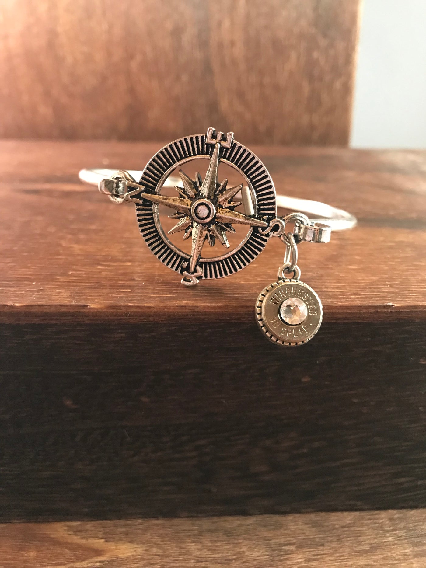 Antique silver Compass bracelet - Jill's Jewels | Unique, Handcrafted, Trendy, And Fun Jewelry